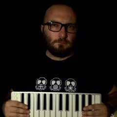 Самы габрэйскі трэк ад праекту Барыса Штэрна «Слушатьвнаушниках» (прэм’ера!)