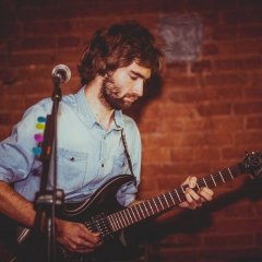 Дэбют! «Летуценьнік шэрых вуліцаў» Андрэй Сянькевіч (аўдыё)