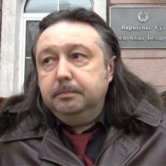 Моўчан vs. Naka. У якасьці суадказчыкаў прыцягваюць іншых удзельнікаў гурта