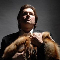 Pukstband зьмяняе назву. Пукст: «Я прытаміўся ад свайго імя» (відэа)