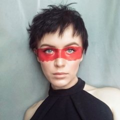 Аня Жданава (Ana Zhdanova)