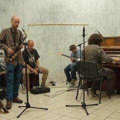 «Фантастычныя плыўцы» запісалі альбом з брытанскім саксафаністам і хорам (аўдыё)