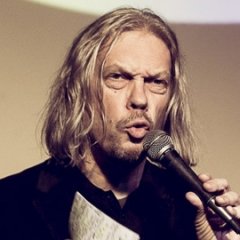 Экспэрт tuzin.byculture.org Максім Жбанкоў: Хопіць гуляцца ў «высокі арт»!